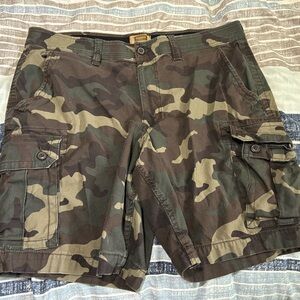 Men’s Foundery Supply men’s cargo shorts